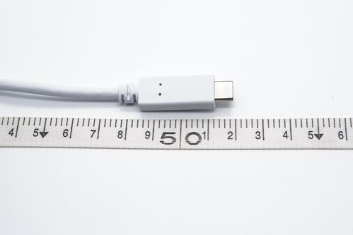 輕盈高效，聯想小新CC 100氮化鎵充電器體驗 電腦的悠長續航伙伴